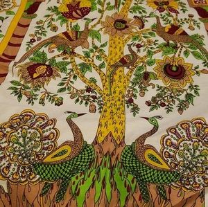 Meet your Posher, Dee